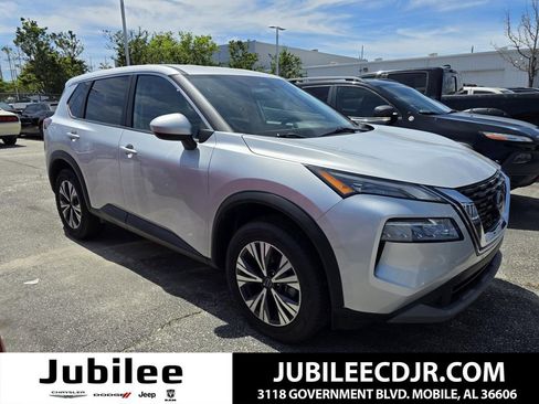 Used 2023 Nissan Rogue SV AWD/4WD image 1