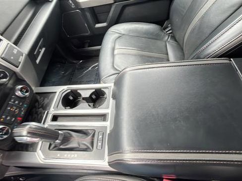 Used 2020 Ford F150 Platinum w/ Equipment Group 701A Luxury AWD/4WD image 17