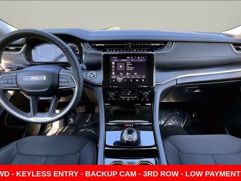Used 2023 Jeep Grand Cherokee L Laredo AWD/4WD image 7