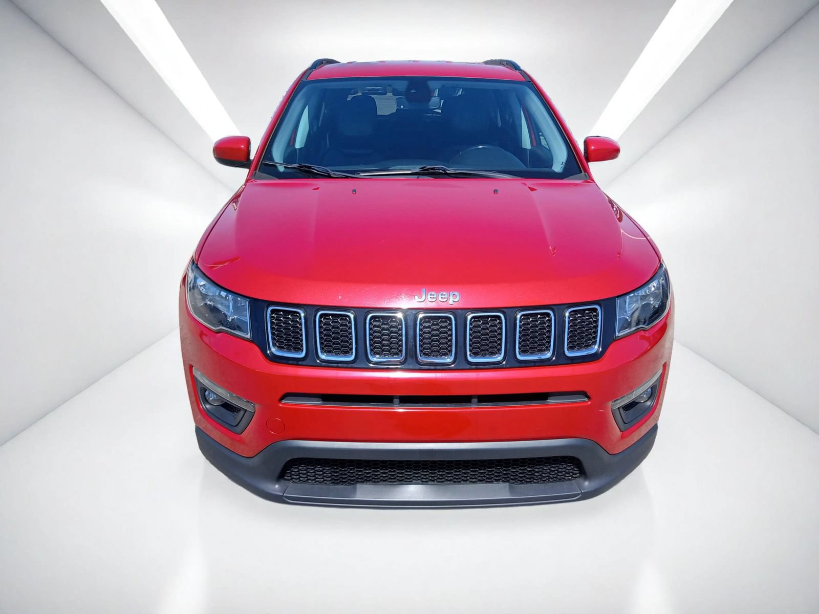 Used 2020 Jeep Compass Latitude w/ Popular Equipment Group FWD image 3