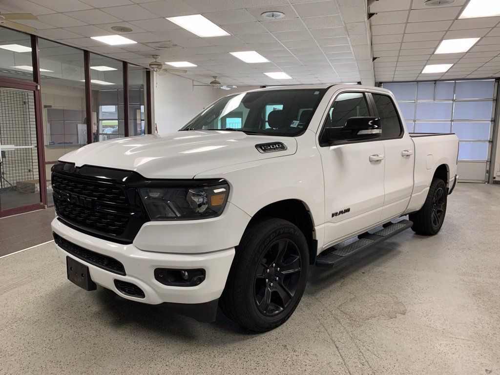 Used 2022 RAM 1500 Big Horn AWD/4WD image 4