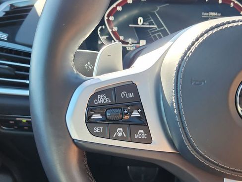 Used 2022 BMW X5 xDrive40i w/ M Sport Package image 20