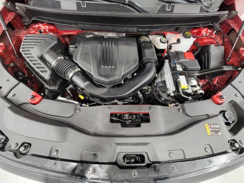 Used 2024 Chevrolet Traverse RS image 9