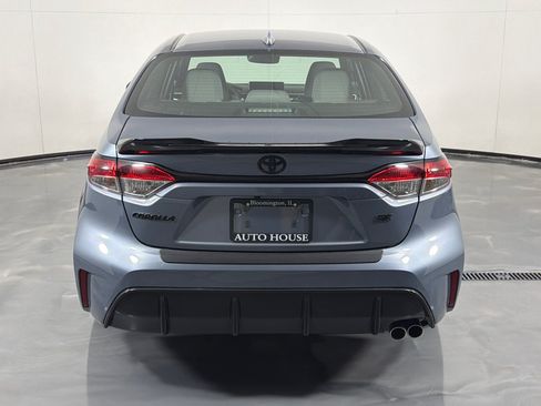 Used 2024 Toyota Corolla SE w/ SE Convenience Package FWD image 6