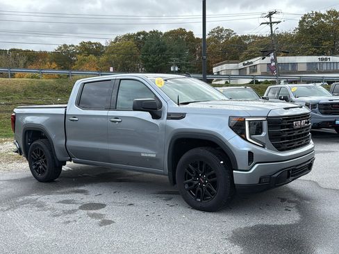 Used 2024 GMC Sierra 1500 Elevation image 2