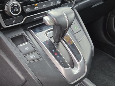 Used 2018 Honda CR-V Touring image 21