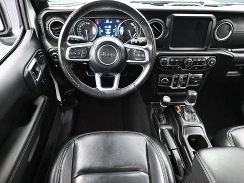 Used 2023 Jeep Wrangler Unlimited Sahara w/ Cold Weather Group AWD/4WD image 14