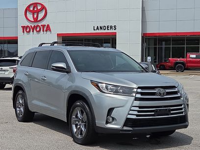Used 2019 Toyota Highlander Limited Platinum