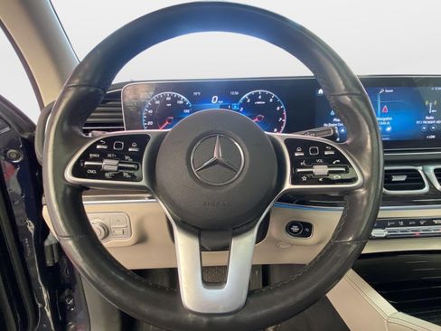 Used 2020 Mercedes-Benz GLS 450 4MATIC image 30