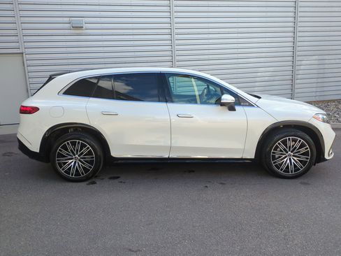 Used 2023 Mercedes-Benz EQS 450+ 4MATIC SUV image 2