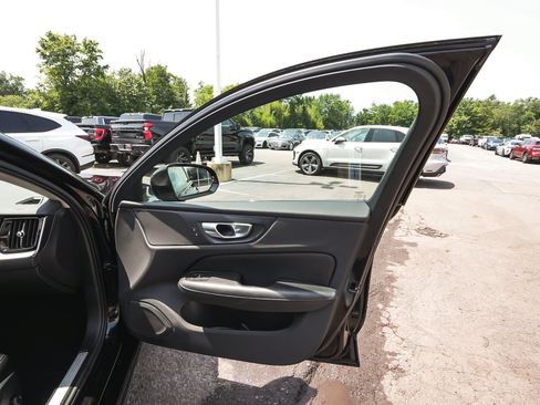 Used 2024 Volvo S60 B5 Core AWD/4WD image 13
