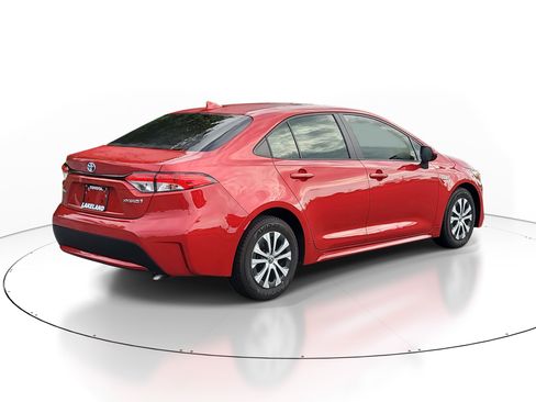 Used 2021 Toyota Corolla LE FWD image 7