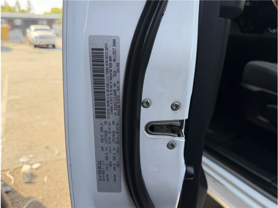 Used 2018 RAM 2500 Tradesman w/ Chrome Appearance Group AWD/4WD image 28