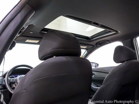 Used 2023 Honda Accord Sport image 17