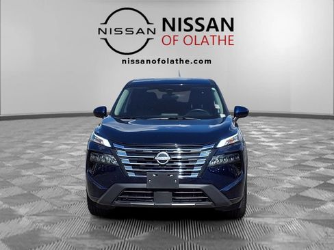 Used 2026 Nissan Rogue SV AWD/4WD image 29
