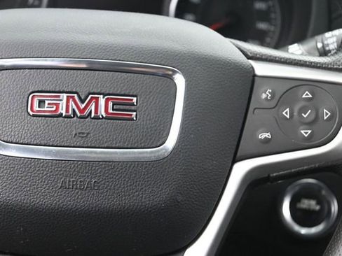 Used 2023 GMC Terrain SLE w/ Driver Convenience Package FWD image 29