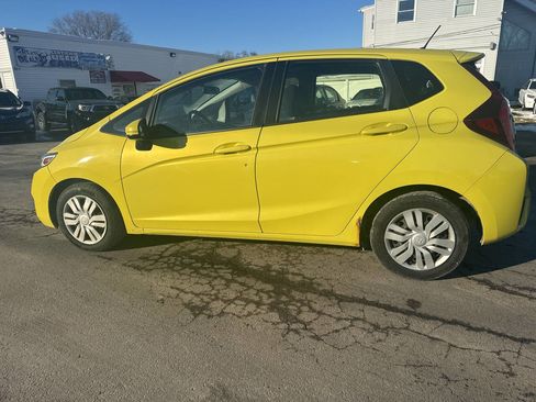 Used 2016 Honda Fit LX image 13