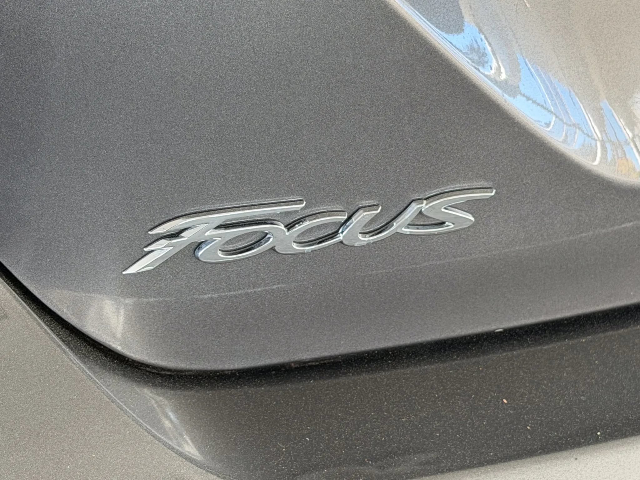 Used 2014 Ford Focus SE w/ Equipment Group 201A FWD image 12