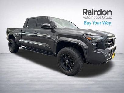 Used 2025 Toyota Tacoma SR5