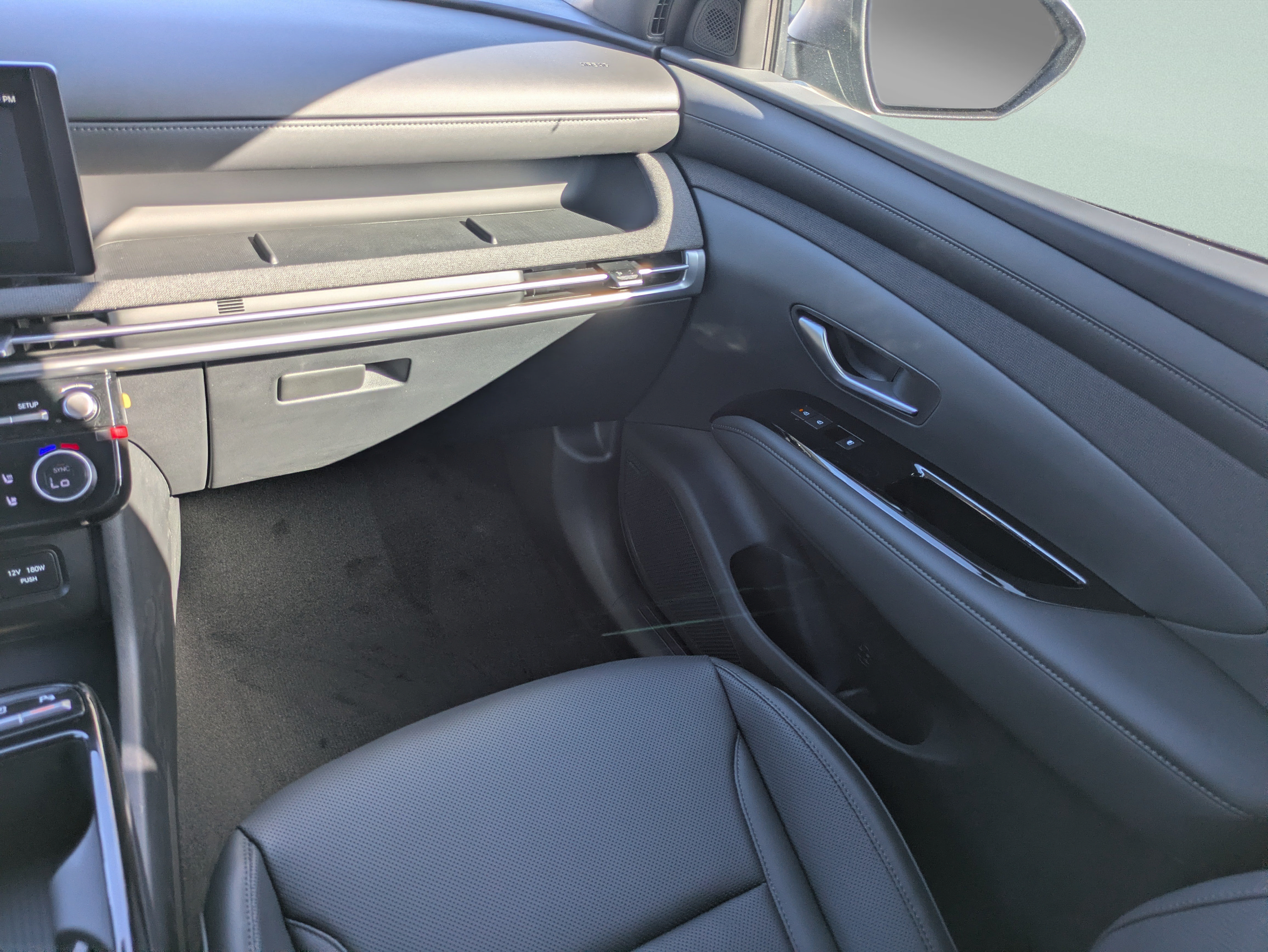 New 2026 Hyundai Tucson Limited AWD/4WD image 15