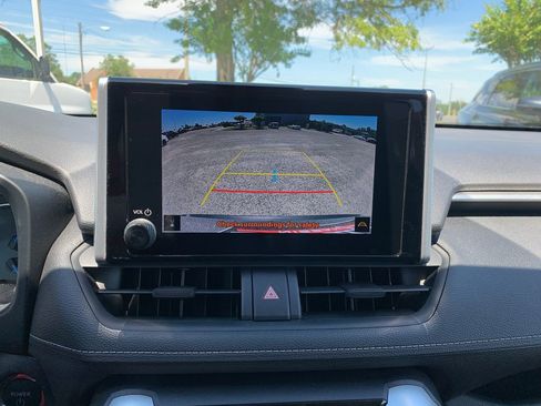 Used 2025 Toyota RAV4 XLE w/ Convenience Package AWD/4WD image 18