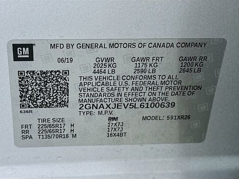 Used 2020 Chevrolet Equinox LT w/ Driver Convenience Package image 35