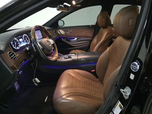 Used 2015 Mercedes-Benz S 550 4MATIC Sedan w/ Sport Package image 7