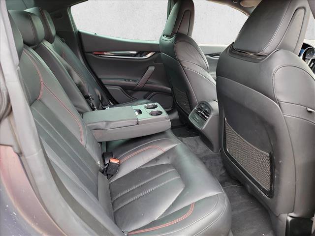 Used 2020 Maserati Ghibli S GranSport RWD image 16