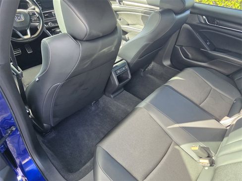 Used 2022 Honda Accord Sport image 15
