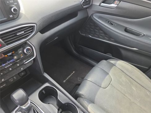 Used 2019 Hyundai Santa Fe Limited w/ Cargo Package image 29
