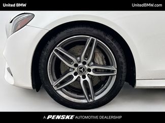 Used 2020 Mercedes-Benz E 350 Sedan video 2