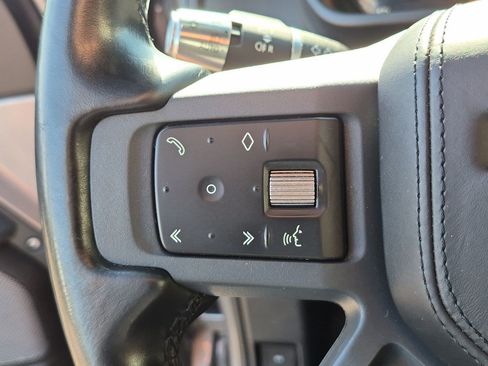 Used 2020 Land Rover Defender 110 X AWD/4WD image 11