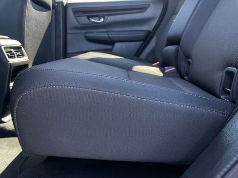 Certified 2025 Honda CR-V LX image 40