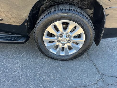 Used 2012 Toyota Sequoia Platinum image 47