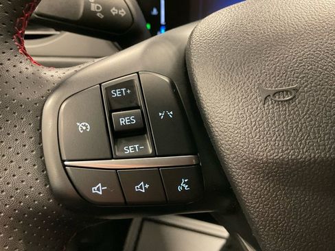 Used 2024 Ford Escape ST-Line image 14