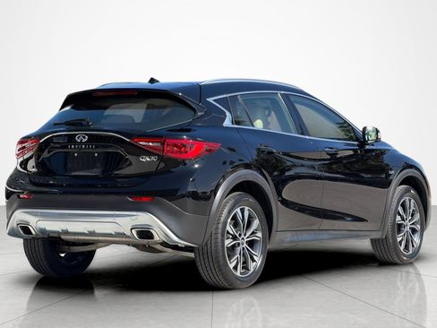 Used 2018 INFINITI QX30 AWD w/ Cargo Package image 5