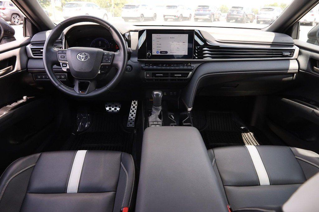 Used 2025 Toyota Camry SE w/ Convenience Package AWD/4WD image 22