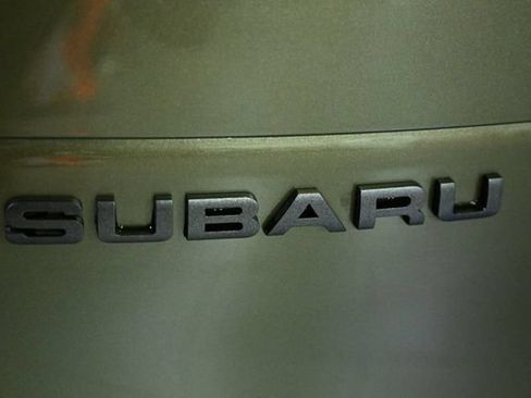Used 2025 Subaru Forester Premium AWD/4WD image 12
