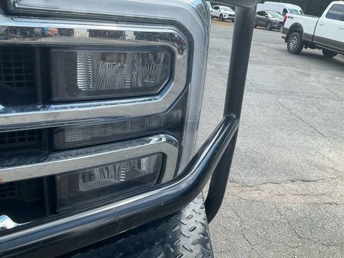 Used 2024 Ford F250 Lariat w/ Chrome Package AWD/4WD image 9