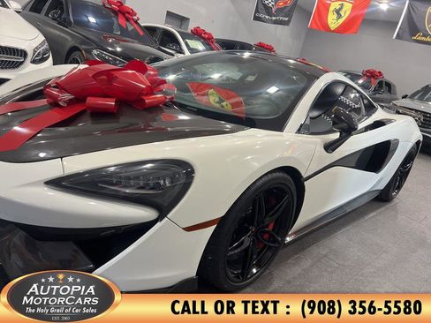 Used 2017 McLaren 570S Coupe image 3