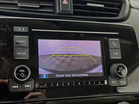 Used 2017 Honda CR-V LX image 13