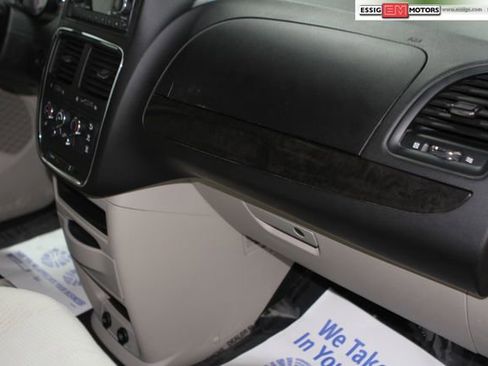 Used 2014 Dodge Grand Caravan SE w/ Quick Order Package 29E SE image 22
