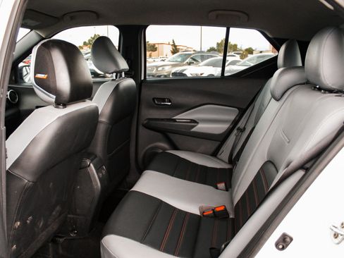 Used 2024 Nissan Kicks SR w/ SR Premium Package FWD image 22