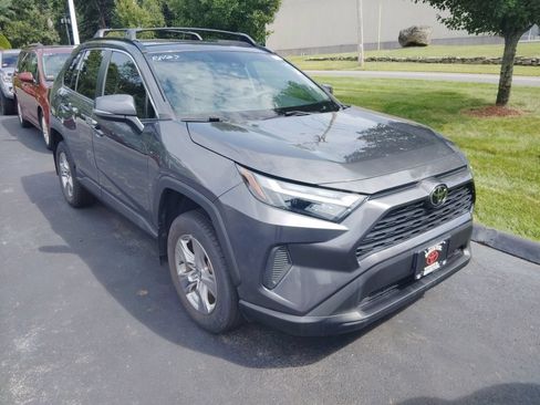 Used 2024 Toyota RAV4 XLE w/ Convenience Package AWD/4WD image 2