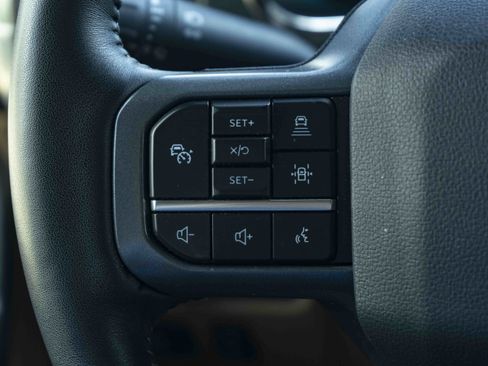 Used 2023 Ford F150 Lariat w/ Equipment Group 502A High AWD/4WD image 20