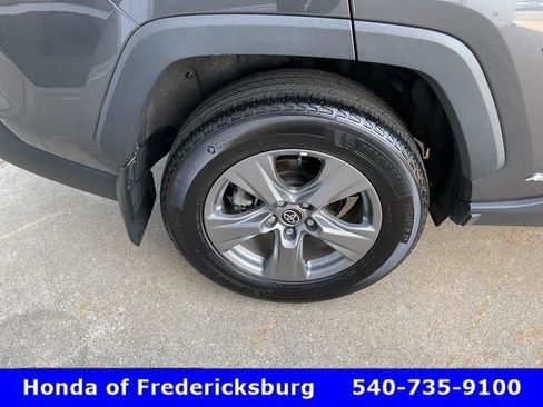 Used 2024 Toyota RAV4 XLE w/ Convenience Package image 4