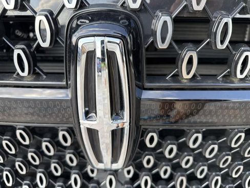 New 2026 Lincoln Navigator Reserve AWD/4WD image 7