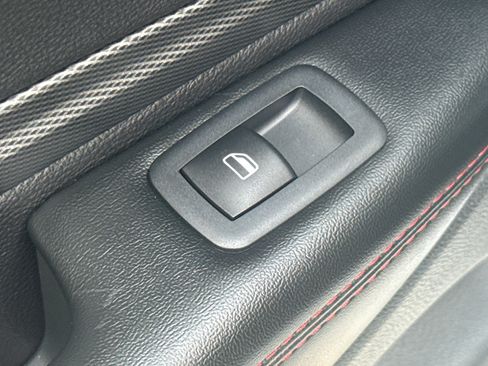 Used 2025 Dodge Durango GT w/ Blacktop Package AWD/4WD image 31