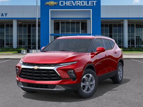 New 2025 Chevrolet Blazer LT w/ Convenience Package image 6