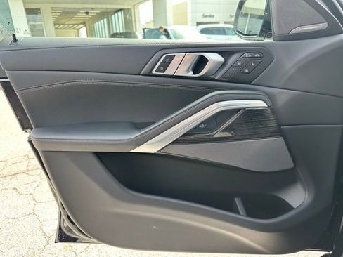 Certified 2025 BMW X6 M60i w/ Climate Comfort Package image 23